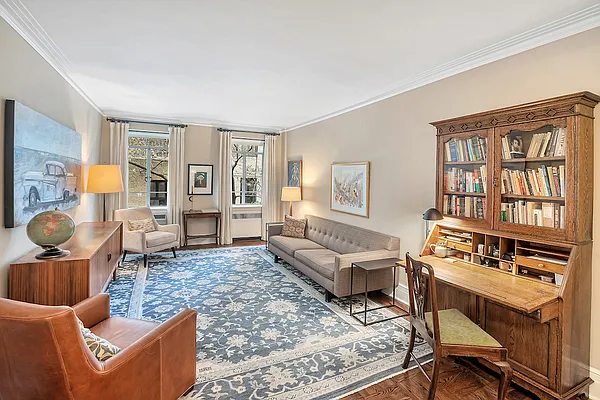 Sold by Bank Neary | media 11