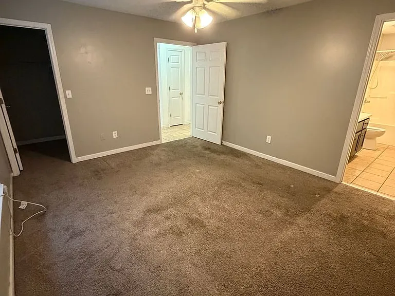 10-12 Jessie Head Dr NW — Photo 19