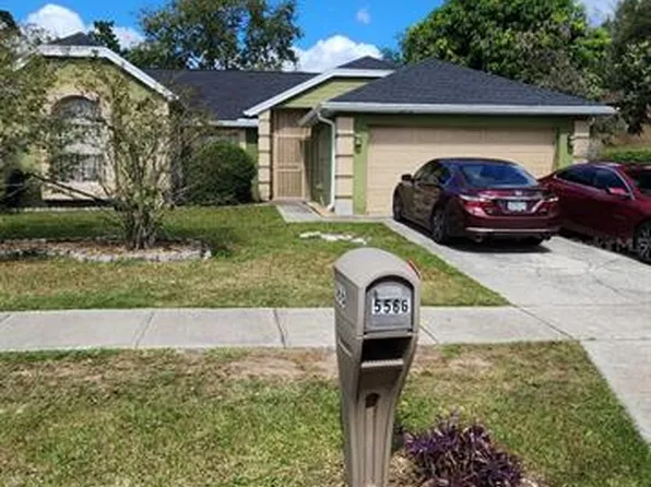 5566 Blue Tick Dr, Orlando, FL 32810