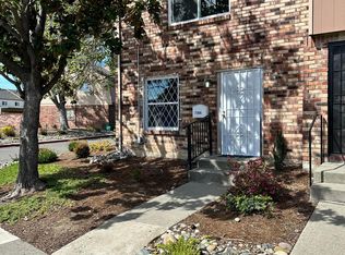 7566 Phoenix Park Dr, Sacramento, CA