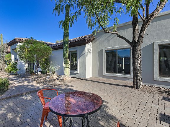 4th image of 4303 E Buena Terra Way