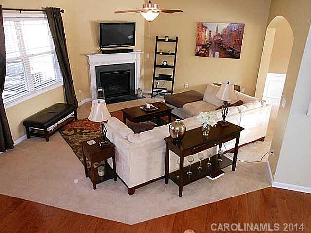 1st image of 9925 Barrands Ln