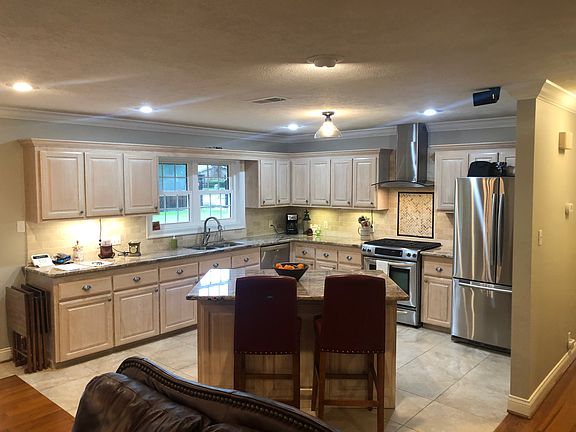 Open Kitchen Area