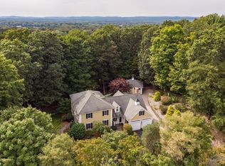 58 Huntington Rd, Hadley, MA 01035