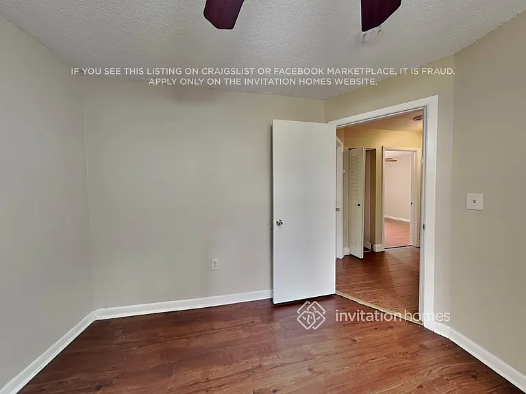 14641 N Beckley Sq — Photo 17