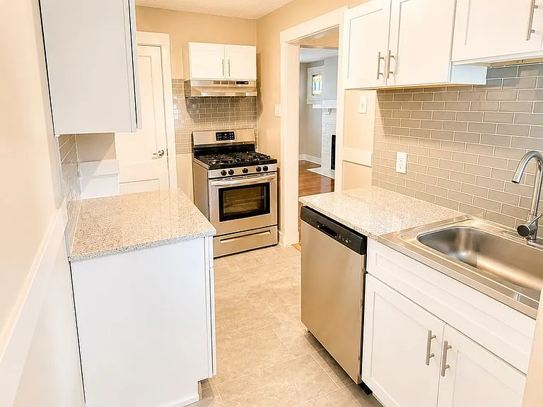 760-782 Shady Dr E — Photo 25