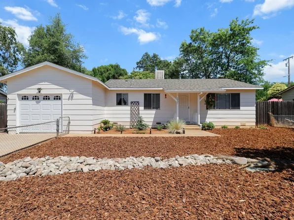 3921 Mercury Dr, Redding, CA 96002