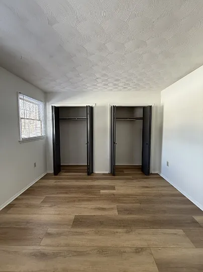 Arbor Manor — Photo 13