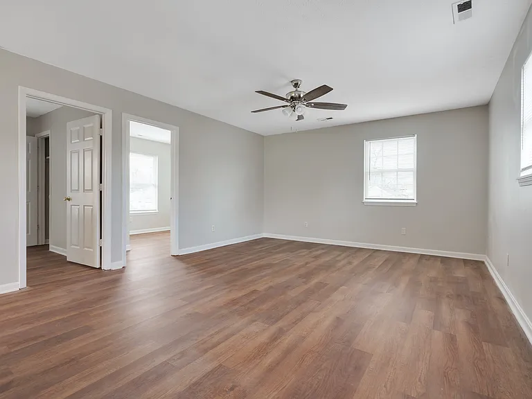 2815 S 6th St #2 — Photo 10