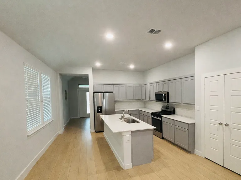 3810 Murvaul Dr — Photo 3