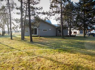 W9861 County Rd W, Crivitz, WI 54114