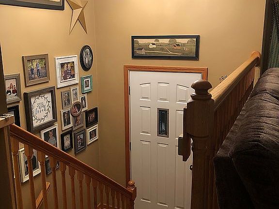 3rd image of 1902 Constitution Dr