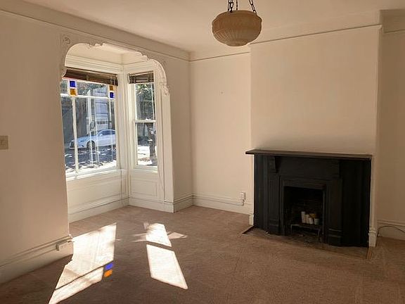2nd image of 1018 Shotwell St #1018