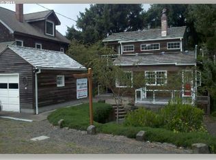 37 Portland Ave, Manzanita, OR 97130