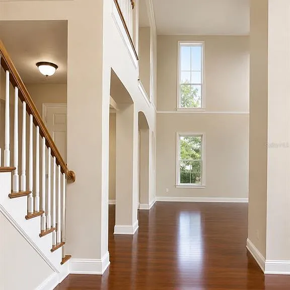 7181 Regina Way — Photo 3