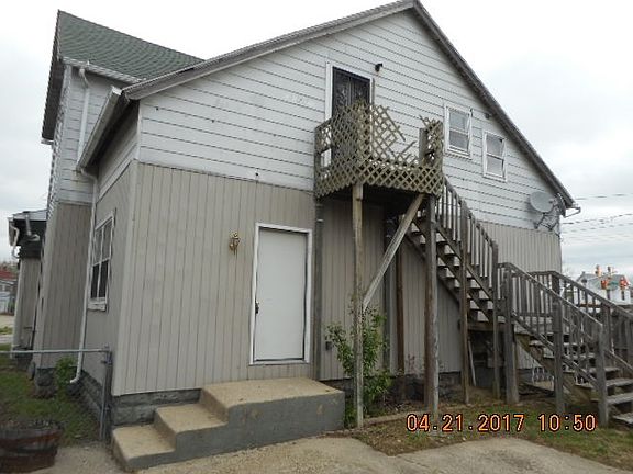 5th image of 1225 E Jackson St