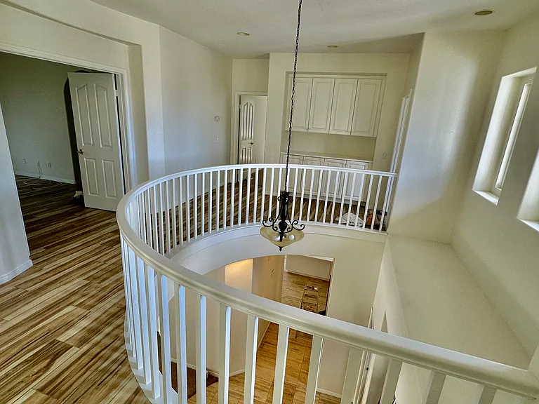 2770 Sanderling Ct — Photo 18
