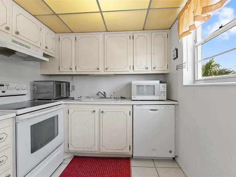 431 Markham Dr #431-T — Photo 6