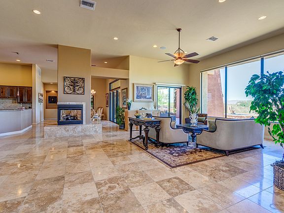 3rd image of 5635 N Mountain Reserve Pl