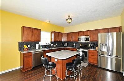 gorgeous kitchen