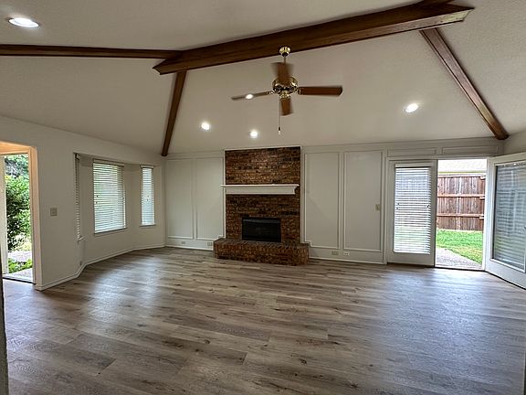 3rd image of 1108 University Dr #1108