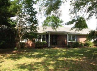 205 Convair Dr, Spartanburg, SC 29301