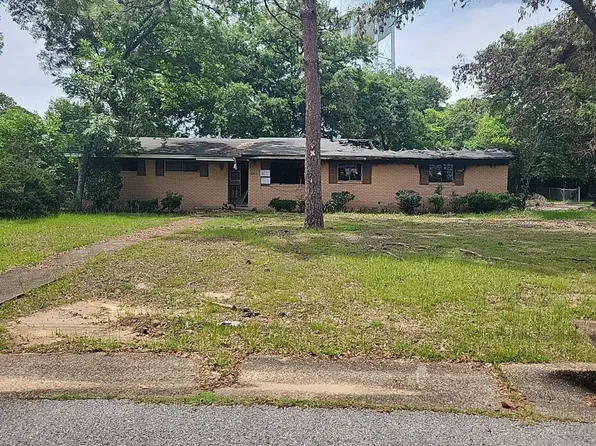 5612 Racine Ave, Mobile, AL 36618