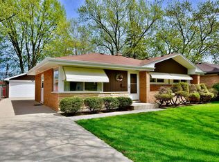 701 N Wille St, Mount Prospect, IL 60056
