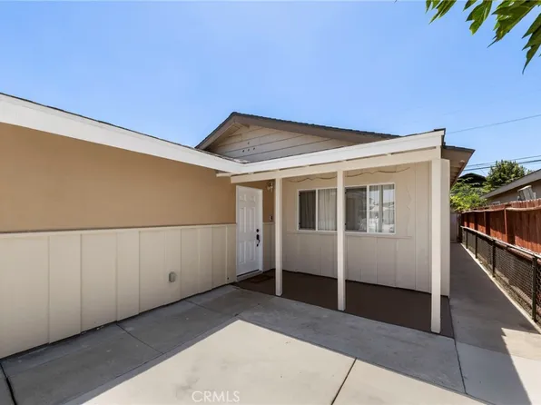 12248 212th St, Hawaiian Gardens, CA 90716