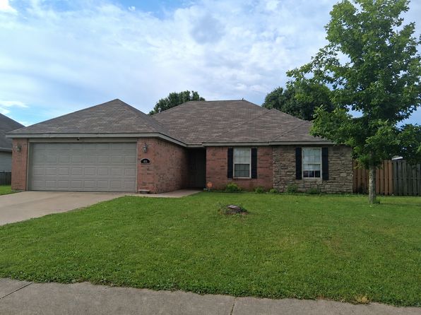 406 Post Rd