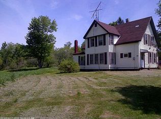 80 Deer Hill Rd, China, ME 04358