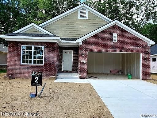 1st image of 15333 Heritage Ct