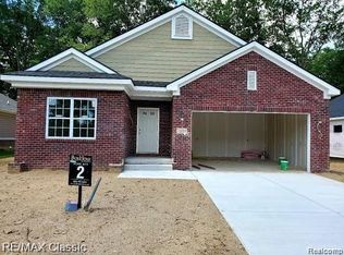 15333 Heritage Ct, Plymouth, MI 48170
