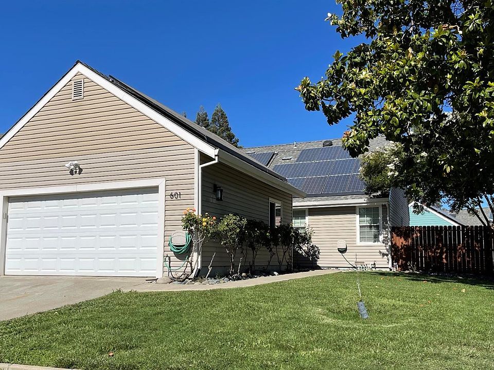 1st image of 601 Princeton Ct