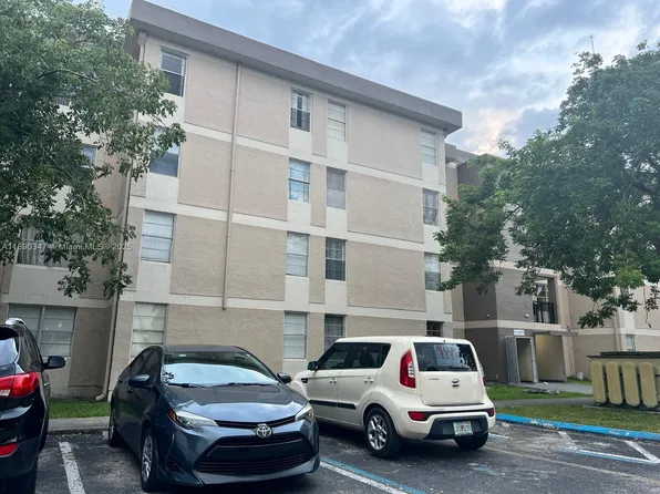 1875 W 56th St APT 103, Hialeah, FL 33012