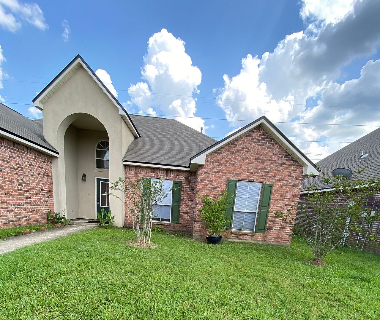 23892 Southpoint Dr, Denham Springs, LA 70726 Zillow