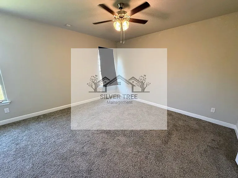 10921 Rockchapel Dr — Photo 18