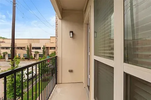 1317 Palm Canyon Dr — Photo 27