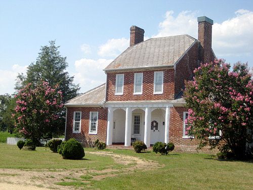 2nd image of 37260 Manor Rd