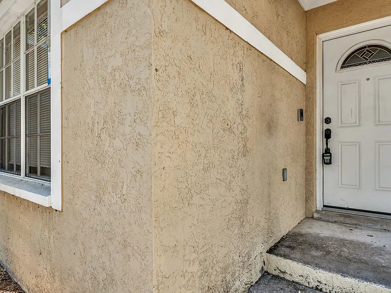 2610 E Lake Ave — Photo 5
