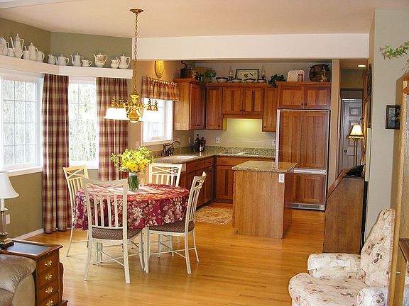 Kitchen/Family Room