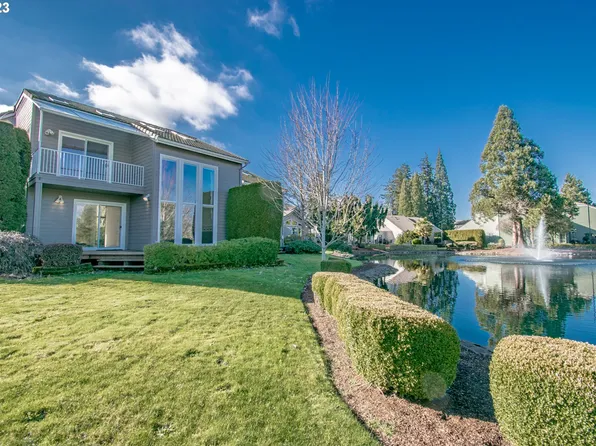 390 Magnolia Dr, Creswell, OR 97426