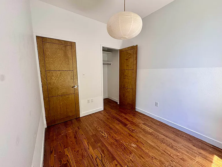 212 Hancock St #6 — Photo 6