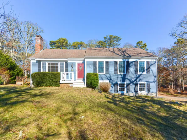 14 Acorn Way, Brewster, MA 02631