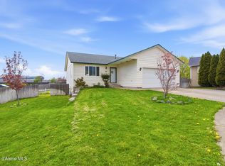 810 E Trinity Ct, Coeur D Alene, ID 83815