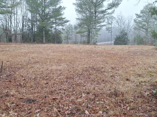 4 Eva Rd, Eva, AL 35621