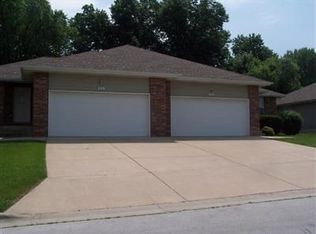 1730 S 10th Ave, Ozark, MO 65721