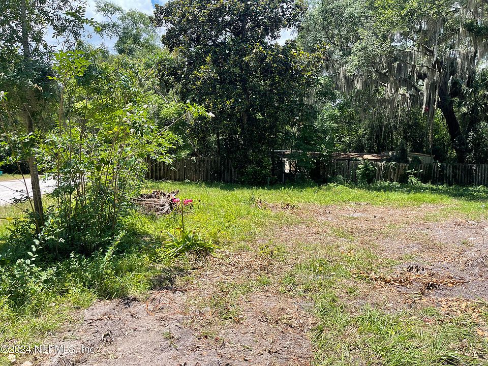 1st image of 3121 CARTER Lane