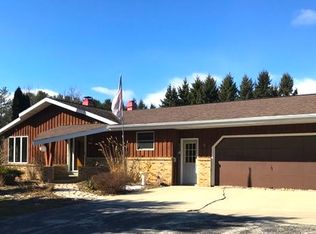 8308 N Sunset Dr, Two Rivers, WI 54241