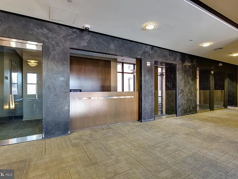 1211 Light St #T6 — Photo 17
